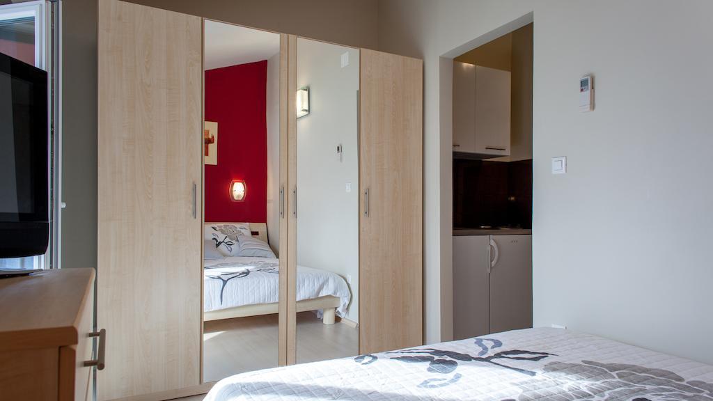 Apartments Toni Omiš Quarto foto